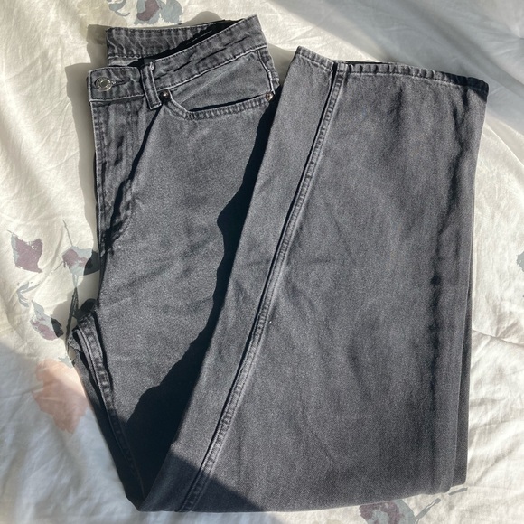 H&M Black Straight Jeans With Slit - Picture 4 of 13